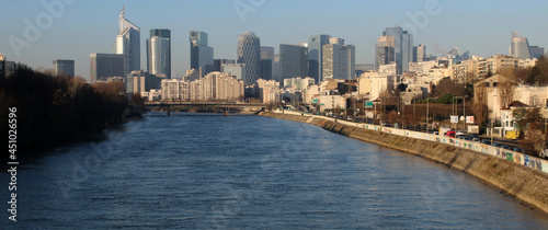 Les Tours de La Défense photo