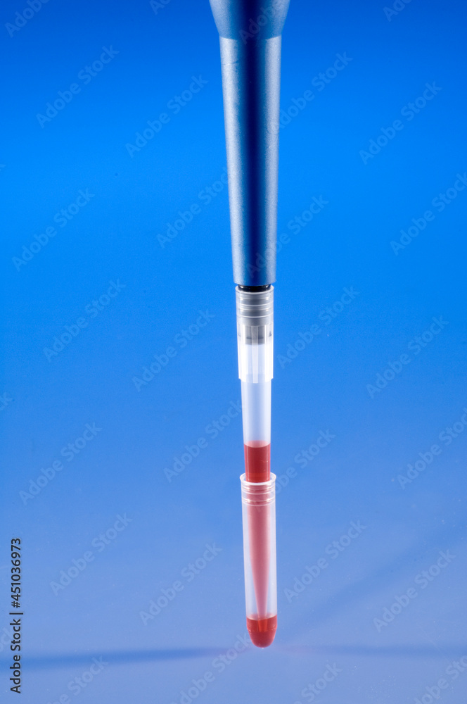 Naklejka premium Pipette tip in laboratory