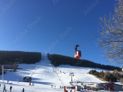 Fichtelberg - Erzgebirge - Seilbahn - Oberwiesenthal - Wintersport -Skisport photo