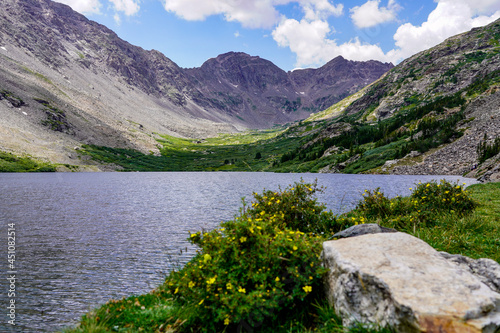 Fototapeta Naklejka Na Ścianę i Meble -  lake in the mountains