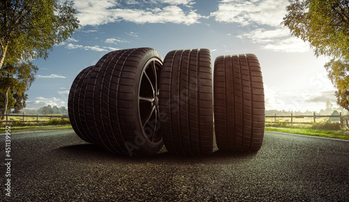 Sommer Autoreifen auf einer Landstraße  photo