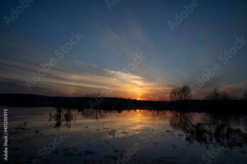 sunset over the river © Сергей Шерстнев