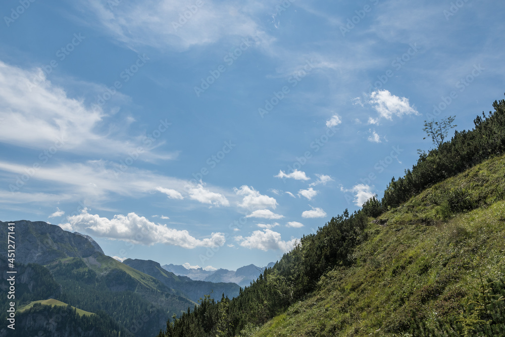 Berge mit Wolken in Berchtesgaden