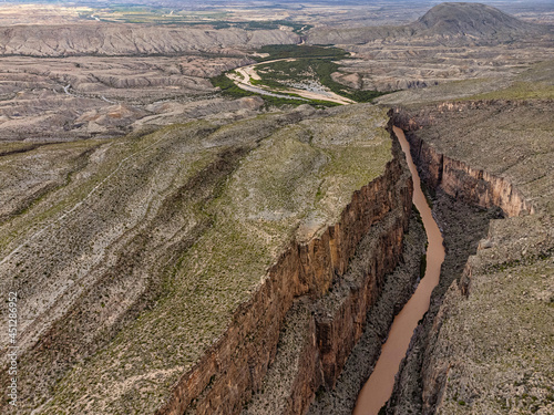 Cañon del Pegüis y Rio Conchos en el estado de Chihuahua, Mexico, vista aerea photo