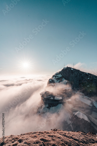 Paysage montagneux Suisse © adrien