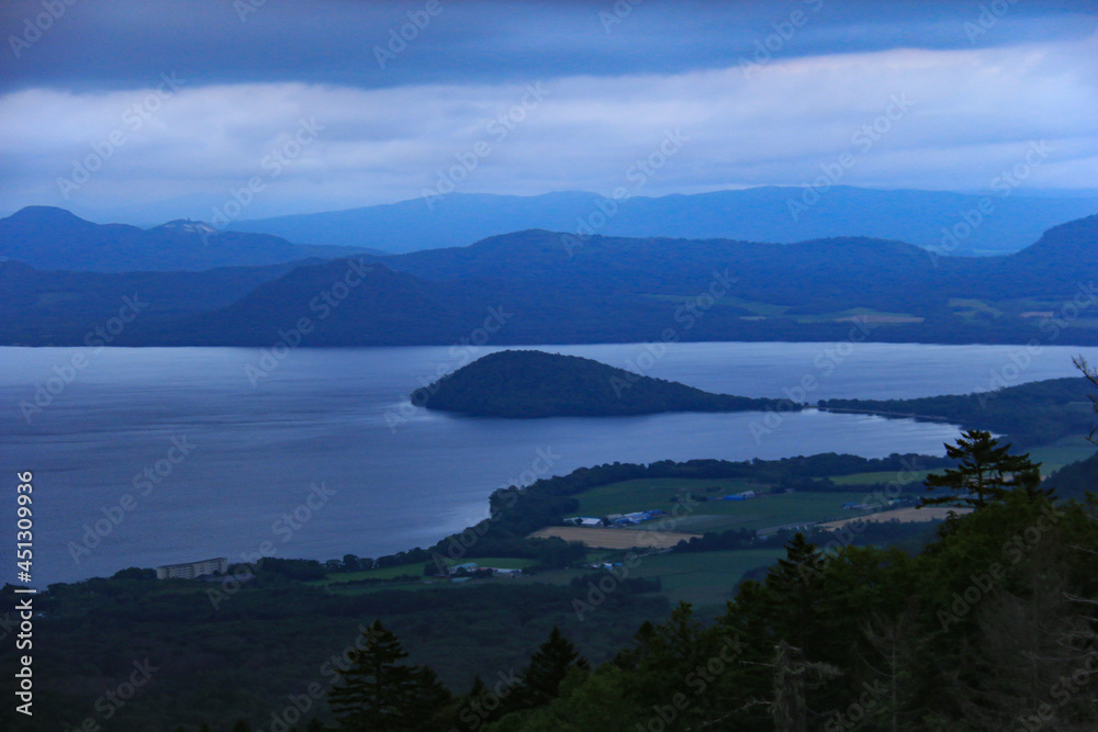 北海道の夏　津別峠からの屈斜路湖の眺望