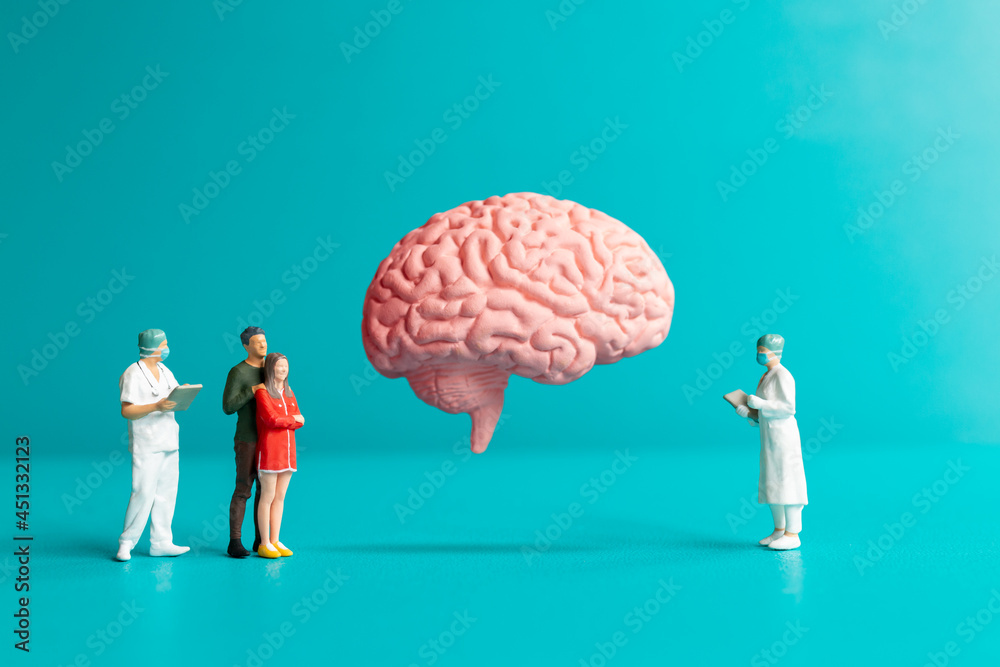 Surgeon spoke with patient about brain injuries. World Stroke Day concept.. Surgeon spoke with patient about brain injuries. World Stroke Day concept..