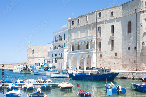 Obraz na plátně colorful seafront renaissance facades in monopoli Porto Vecchio bay
