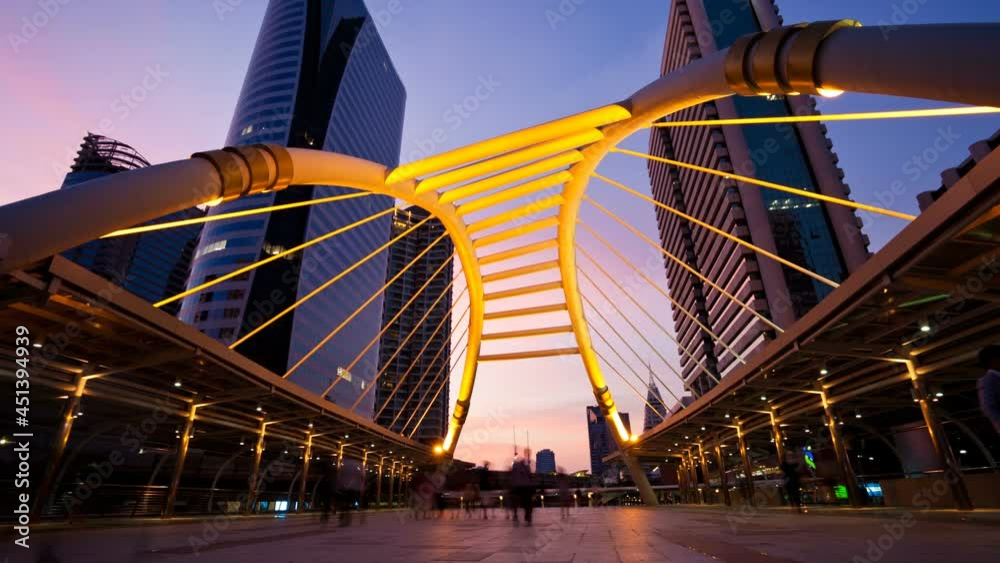 BANGKOK LANDMARK BRIDGE AT SUNSET - CHONGNONSI
