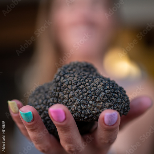 Tartufo nero photo