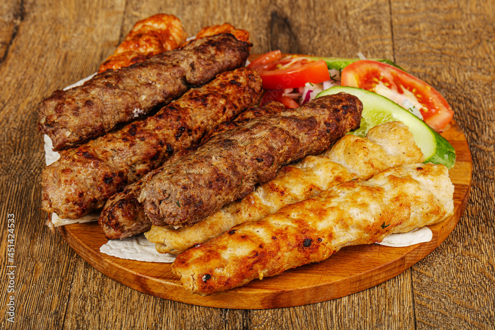Tasty minced meat kebab set