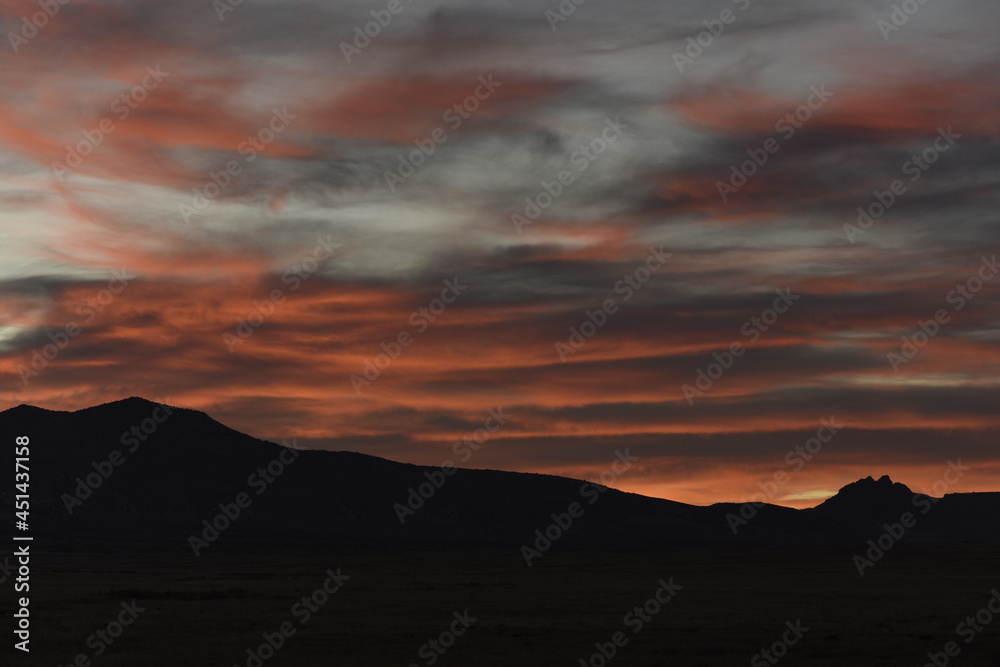 Winter equinox sunset 2020 in the Utah Desert