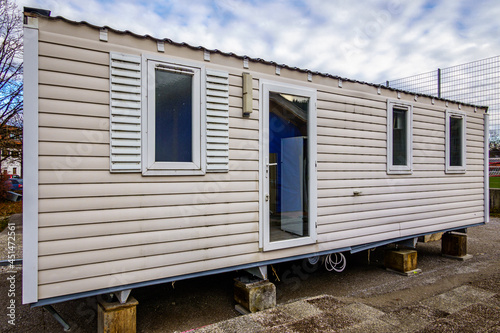 container home for refugees © fottoo