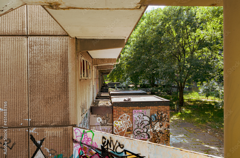 Obraz premium The Heygate Estate. The Heygate Estate was a large housing estate in Walworth, Southwark, South London 