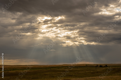 Sunrays Over The Badlands © kellyvandellen