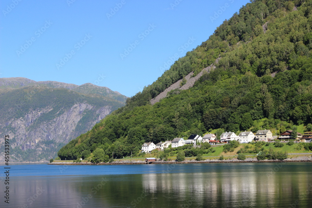 Norwegens malerische Fjorde in aller Pracht