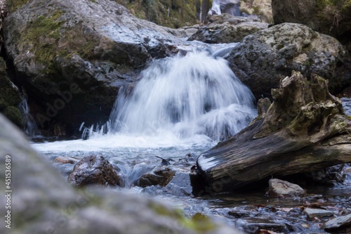 beautifull waterfall in belgium ninglispo