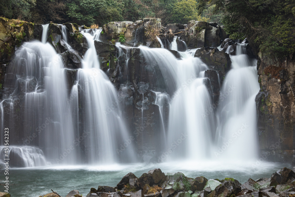 Obraz premium 関之尾滝