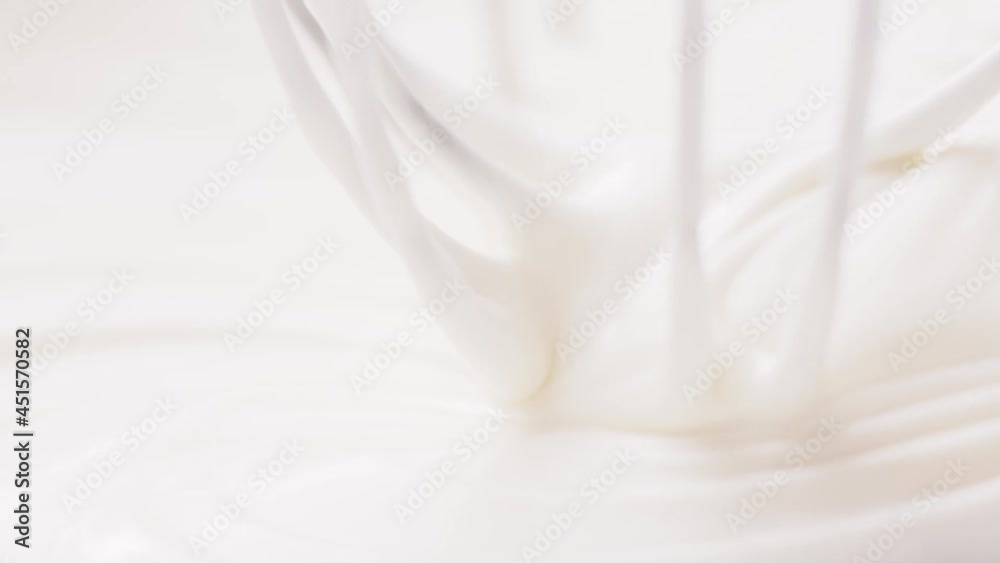 the process of preparing white cream for dessert the process of preparing white cream for dessert