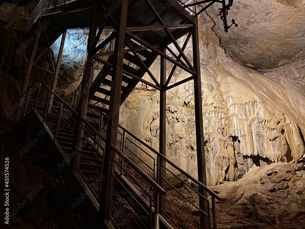 Tourist Lokvarka cave in the Gorski kotar region - Lokve, Croatia (Turistička špilja Lokvarka u regiji Gorski kotar - Lokve, Hrvatska) Tourist Lokvarka cave in the Gorski kotar region - Lokve, Croatia (Turistička špilja Lokvarka u regiji Gorski kotar - Lokve, Hrvatska)