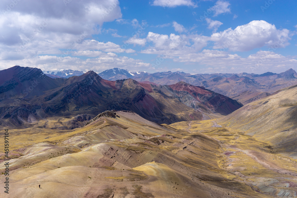 Fototapeta premium Rainbow Mountain, is a mountain in the Andes of Peru with an altitude of 5,200 metres above sea level. It is located on the road to the Ausangate mountain.