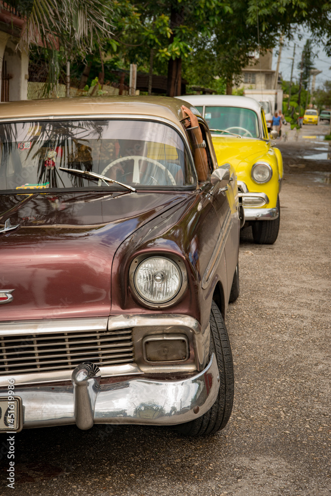 Classic American cars in Cuba