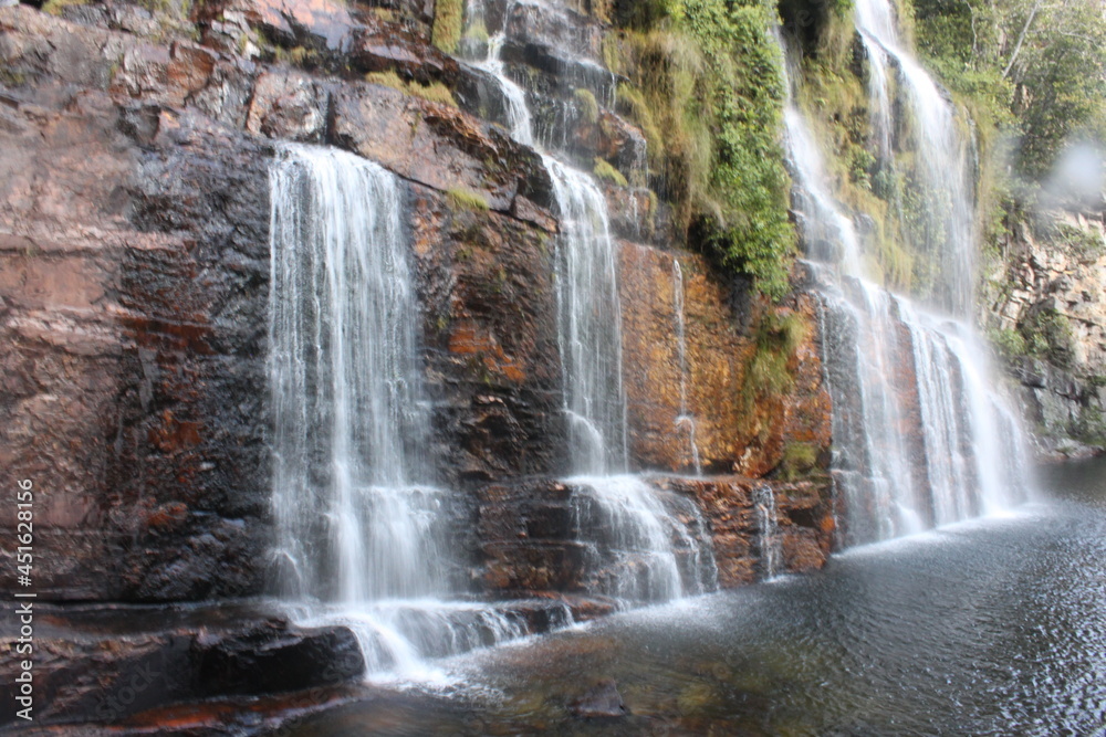 Obraz premium waterfall in forest