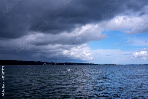 Fototapeta Naklejka Na Ścianę i Meble -  Clouds right before storm in the Baltic sea coast.