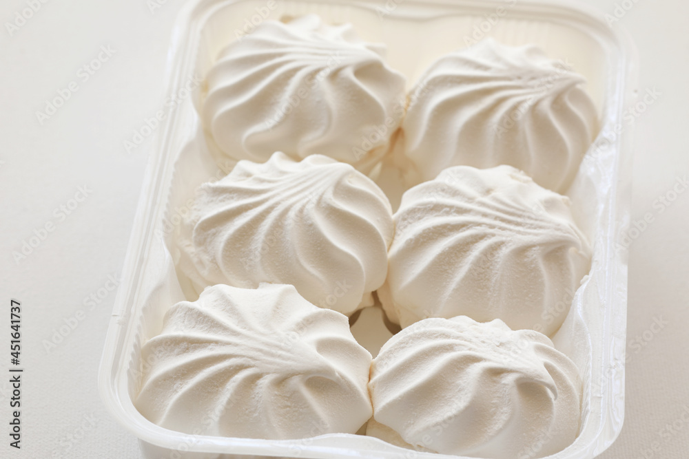 many white marshmallow on the table many white marshmallow on the table