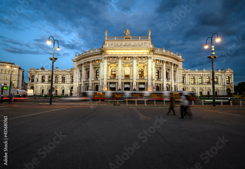 Fotografie, Obraz The Burgtheate is the national theater of Austria in Vienna