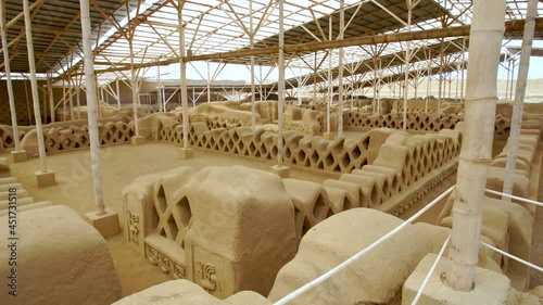 ceremonial center in chan chan