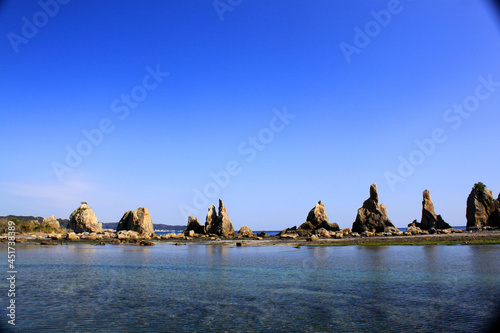 橋杭岩