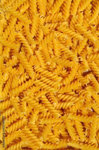 Ucooked fusilli