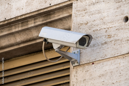 cameras for live video surveillance
