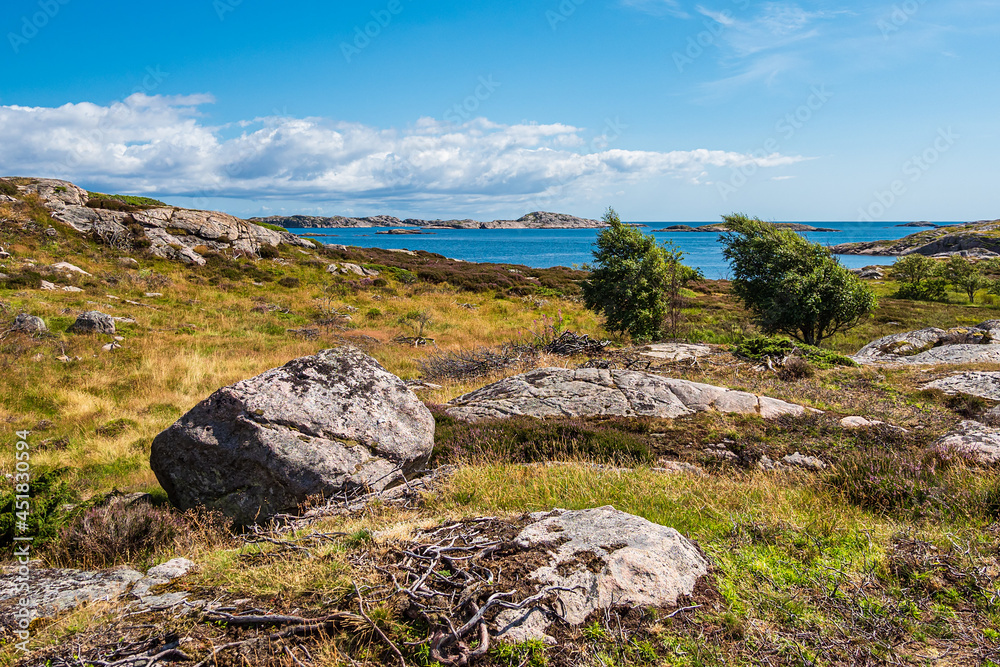 Landschaft auf der Schäreninsel Skjernøya in Norwegen