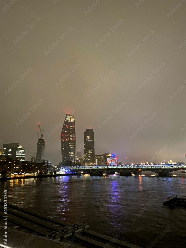 London city skyline at night