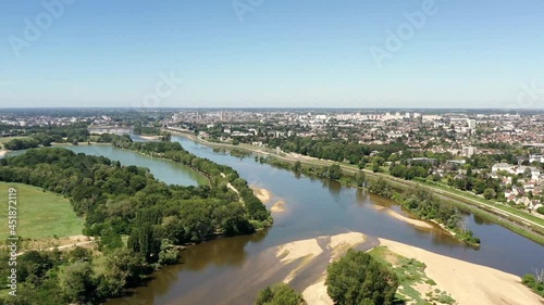 survol d'Orléans et des bords de Loire photo