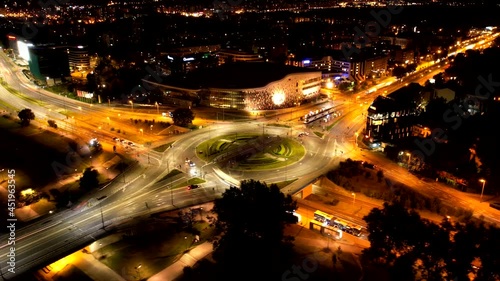 Kraków - nocny hyperlapse rondo grunwaldzkie