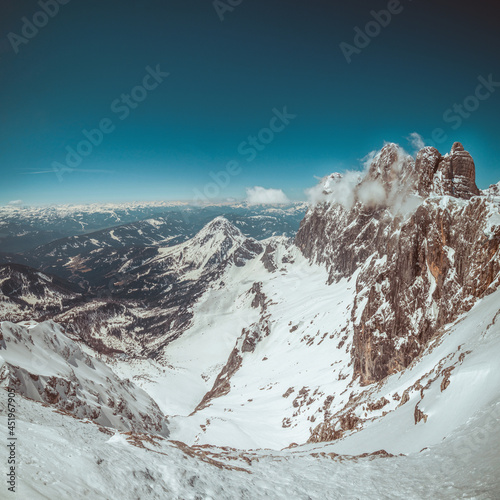 Panorama Ausblick auf den Hohen Dachstein