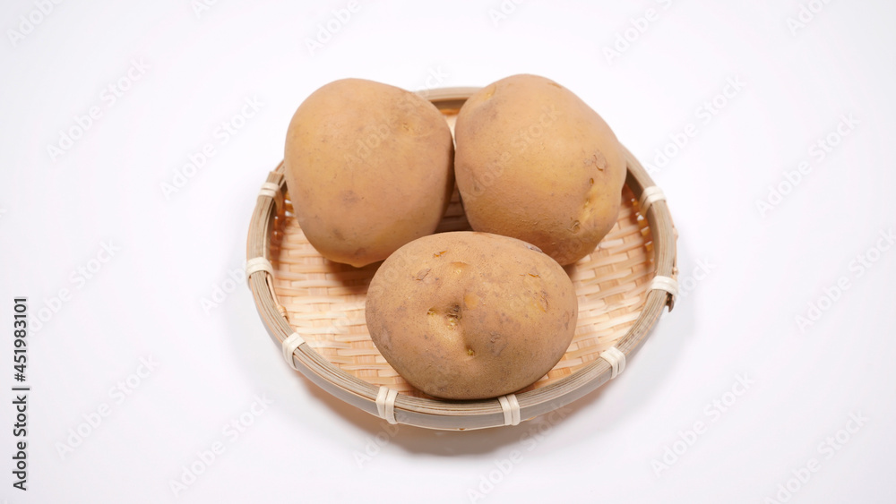 新鮮なジャガイモ 新鮮なジャガイモ