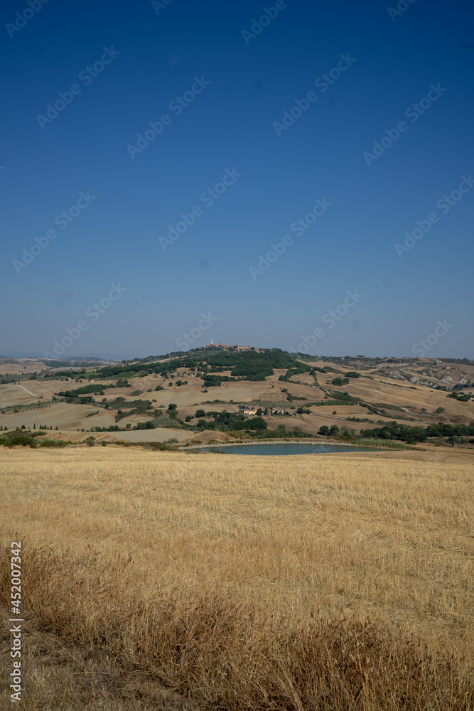 terme naturali, toscana, cascata, fiume, bagno vignoni, Val d'orcia 