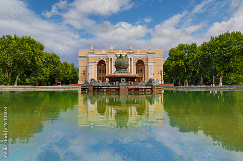 Navoi Theater which is national opera theater in Tashkent, Uzbekistan. photo