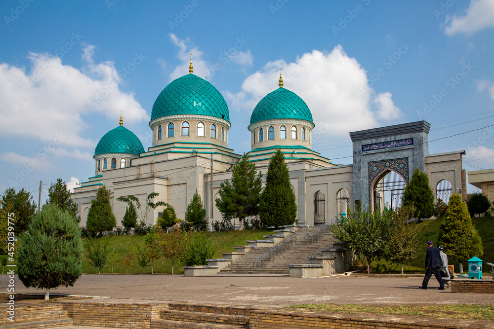 Fototapeta premium Juma Mosque known also as Friday Mosque in Tashkent, Uzbekistan