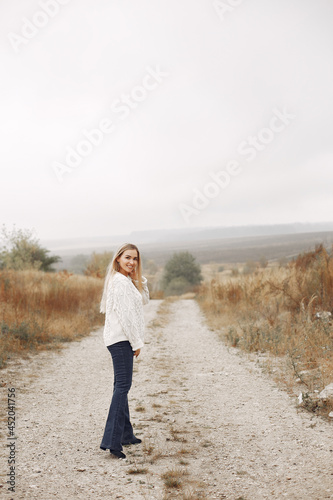 Elegant and stylish girl in a autumn fiels © prostooleh