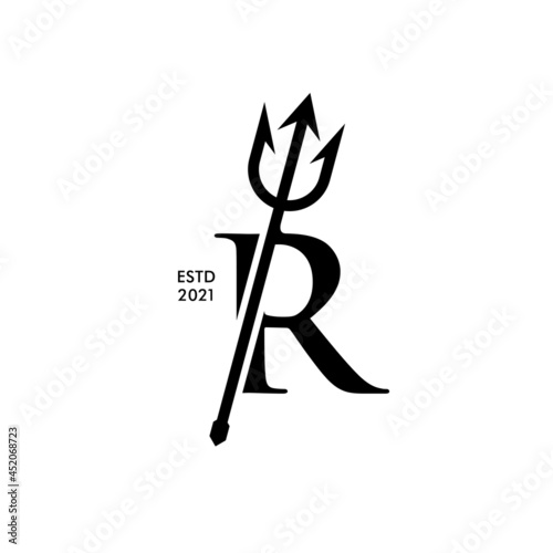 Initial R Trident