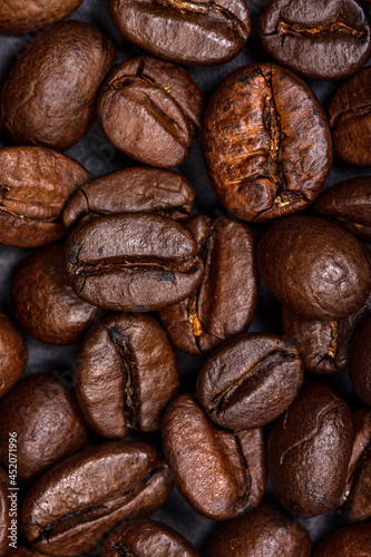 Coffee beans with a uniform color