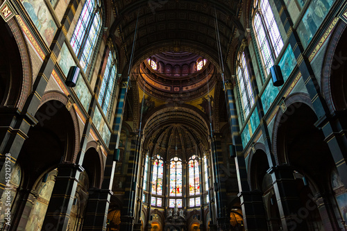 オランダ アムステルダムの聖ニコラス教会の聖堂内
