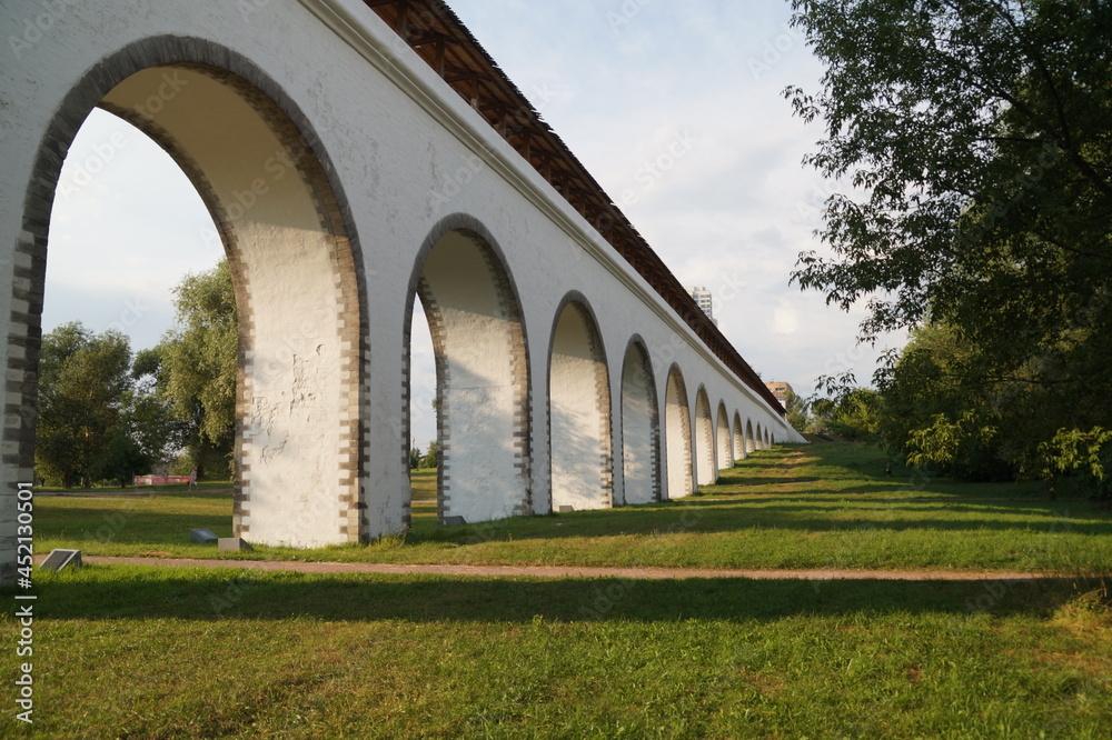 Fototapeta premium old stone bridge over the river