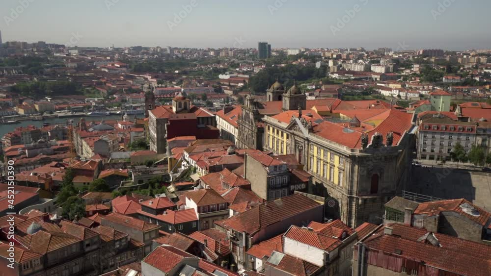 Panning Shot Of Residential Structures In City Against Clear Sky On Sunny Day - Porto, Portugal Panning Shot Of Residential Structures In City Against Clear Sky On Sunny Day - Porto, Portugal