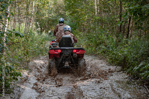 Offroad Buggy / ATV Driving / Extreme Helmet Driving / Dirt, Thickets, Jungle